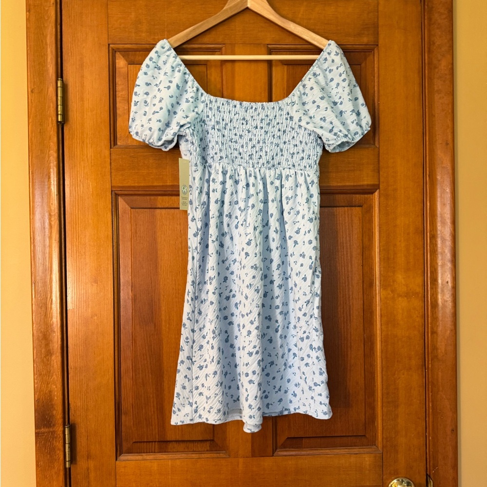 Light Blue Floral Smocked Puff-Sleeve Kids Dress